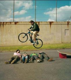 Funny-Cycling-Jump-Photo